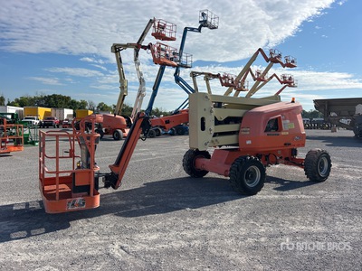 2015 JLG 450AJ 4WD Dual Fuel Articulating Boom Lift
