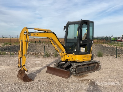 2018 Komatsu PC26MR-3 Mini Excavator