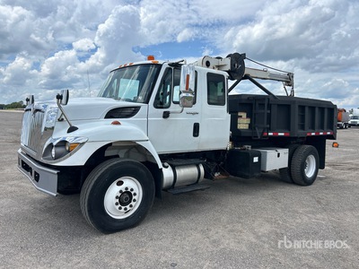 8260 lb Straight Boom on 2009 International 7400SBA 4x2 Wóz chwytakowy