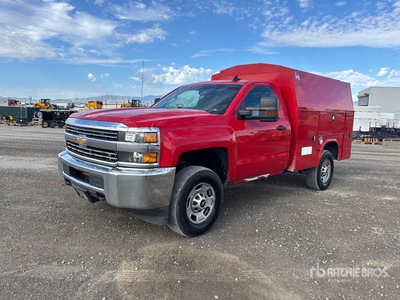 2017 Chevrolet Silverado 2500HD 4x4 Ciężarówka użytkowa