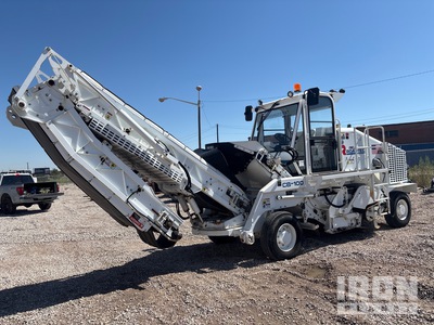 2016 Roadtec CB100 Conveyor Barredora