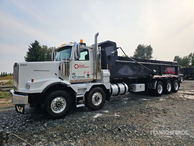2017 Western Star 4900 10x6 Tri/A-kiepwagen