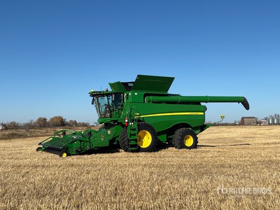 2017 John Deere S680 Maaidorser