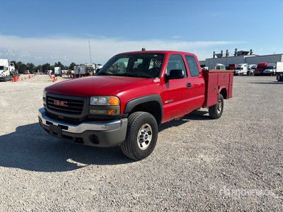 2007 GMC Sierra 3500 4x2 Crew Cab Utiliteits vrachtwagen