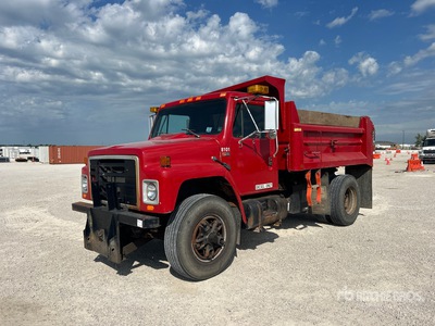 1989 International 1954 4x2 Tipper Truck