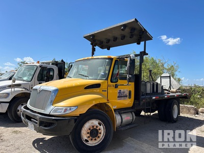 2012 International 4300 4x2 Attenuator Truck (Inoperable)