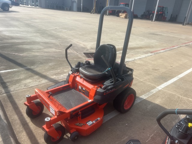 2022 Kubota Z231KW-42 Zero-Turn Lawn Mower (Inoperable)