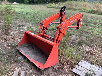Kubota LA435 Front Loader Attachment