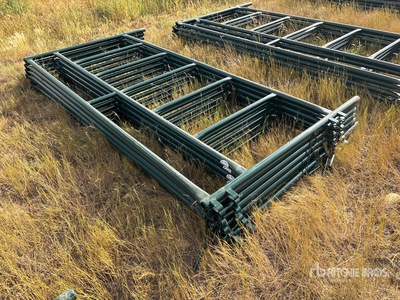 Quantity of (6) Hi-Hog 9 ft 6 in x 5 ft Creep feeder panels