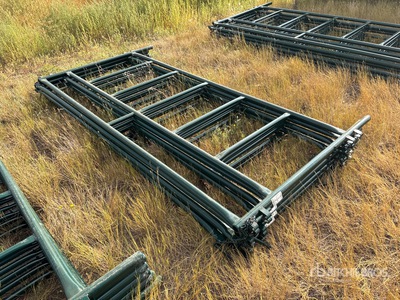 Quantity of (6) Hi-Hog 9 ft 6 in x 5 ft Creep feeder panels