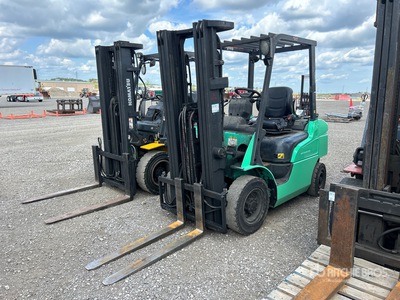 2017 Mitsubishi FG25N Pneumatic Tire Heftruck