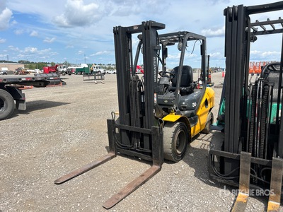 2020 Komatsu FG30HT-16 4700 lb Pneumatic Tire Heftruck