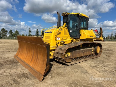 2022 Komatsu D71PXI-24 جرافة مجنزرة