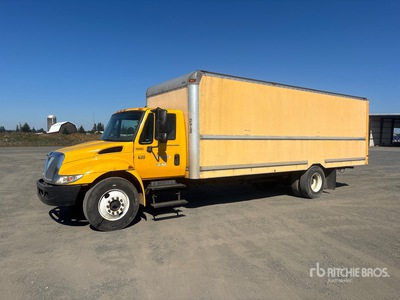 2007 International 4000 4x2 Kastenwägen