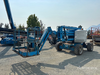 2016 Genie Z45/25JRT 4WD Dual Fuel Plataforma Elevadora Telescópica