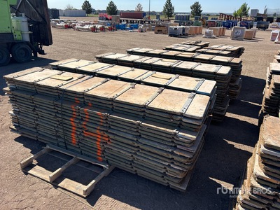 Quantity of (8) Pallets of Concrete Panels Varios. Industrial