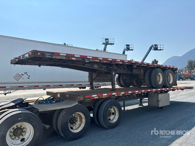 2002 Doepker 28 ft T/A Super B-Train Pup Flatbed Trailer