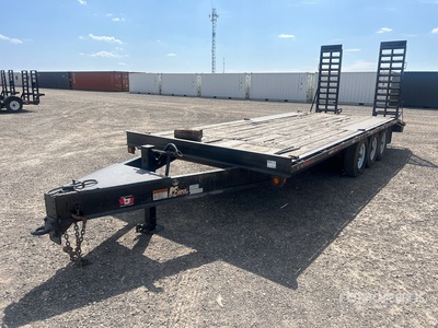 2015 Miska Trailers 23 ft Tri/A Equipment Trailer