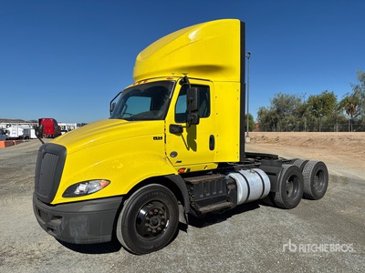 2023 International RH613 6x4 トラックトラクター（T/A）