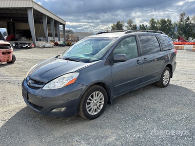 2009 Toyota Sienna AWD Minivan (Inoperable)