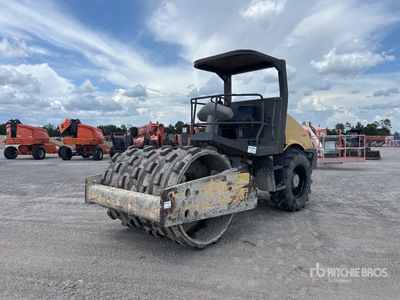 2008 Volvo SD70F Padfoot Drum Compactor
