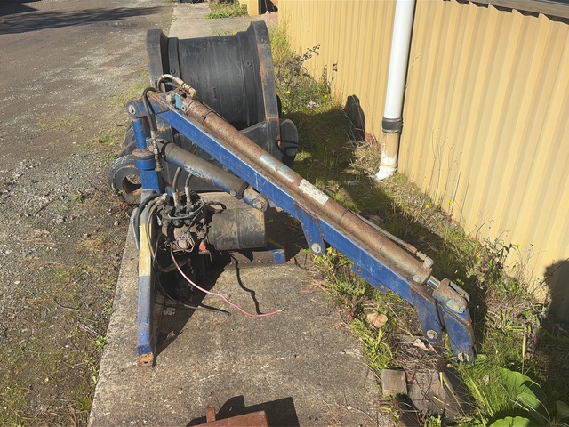 Lindsell Telescopic Crane