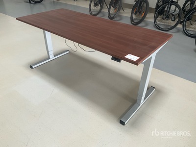 Electric Adjustable Desk 家具