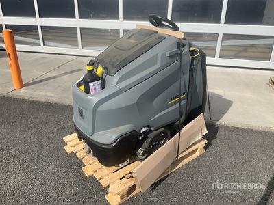 2017 Kaercher B95 RS Stand-On Electric Laveuse de sol