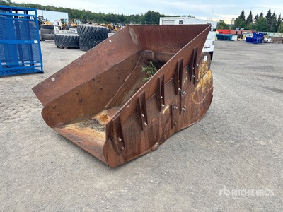 51 in Cleanup Excavator Bucket - Fits Cat 345