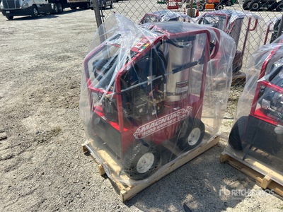 Easy-Kleen Magnum Gold Pressure Washer (Unused)