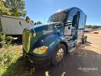 2020 Kenworth T680 6x4 3- Achs Sattelzugmaschine mit Schlafkabine (Inoperable)