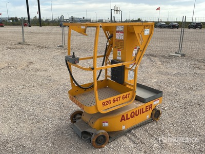 2010 Haulotte Star 6 Vertical Mast Lift (Inoperable)