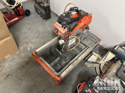 2022 Husqvarna MS360 W/STAND Electric Brick Cutter