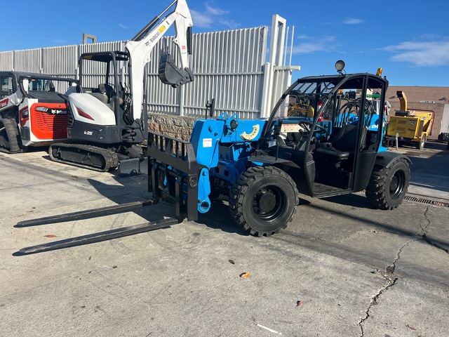 2017 Genie GTH-5519 Telehandler