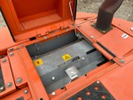 Engine with Exhaust System