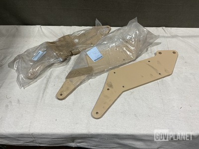 (19) Navistar Defense 3883922C1 Mounting Plates