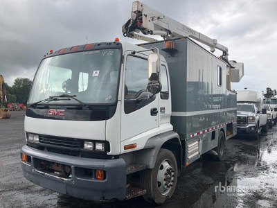 Terex on 2010 GMC T6500 4x2 Van Mounted Aerial Lift