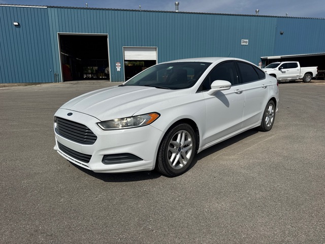 2013 Ford Fusion SE Automobile