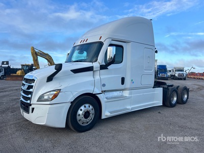 2021 Freightliner Cascadia 126 6x4 T/A Sleeper Truck Tractor
