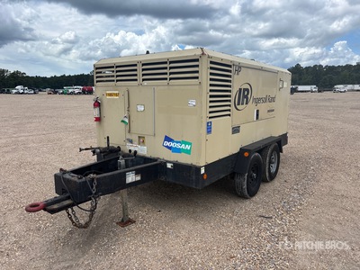 2020 Doosan XP825/HP750WCU Mobile Compresseur à air