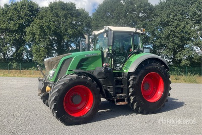 2021 Fendt 828 Vario S4 Profi Plus Tracteur agricole 4 roues motrices