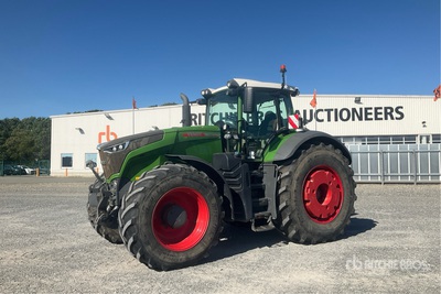 2021 Fendt 1042 Vario Gen2 Profi Plus 4WD Tractor