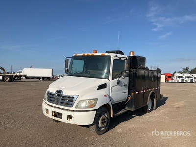 2008 Hino 165 4x2 Utility Truck
