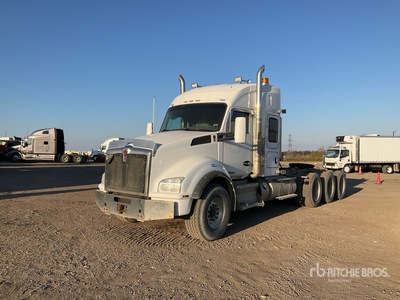2015 Kenworth T880 8x6 Heavy Haul Sleeper Truck Tractor