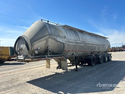 1998 Bedard Quad/A Pneumatic Bulk Trailer