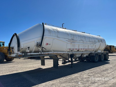 1995 Bedard Tri/A Pneumatic Bulk Trailer