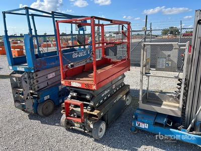Electric Scissor Lift