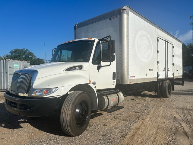 2019 International 4300 4x2 Van Truck