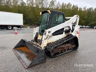 2018 Bobcat T740 Two-Speed Oruga cargadora compacta