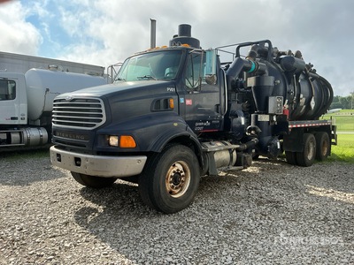 2020 Sterling L9500 6x4 Vacuum Tanker Truck